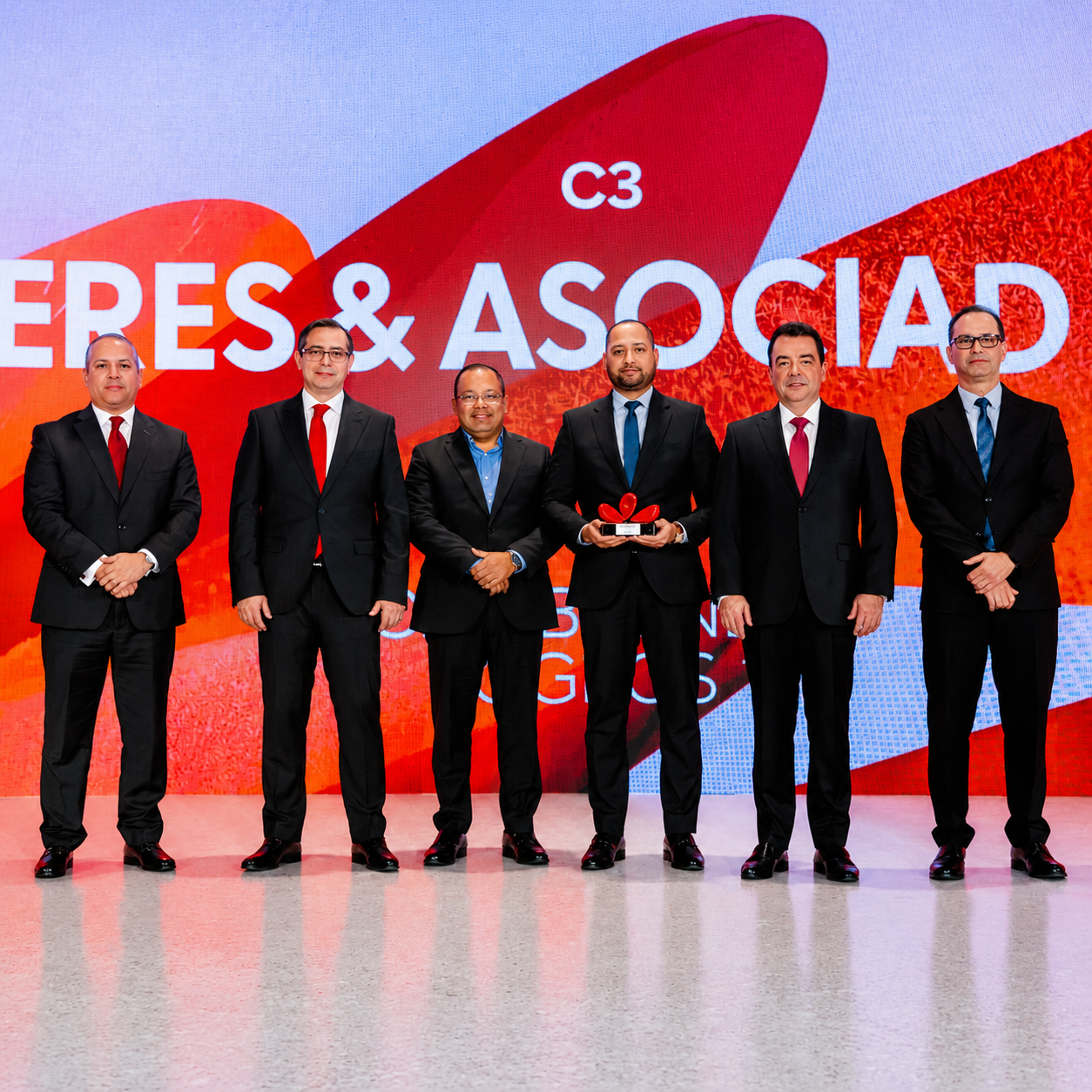 RECOGNITION AS OUTSTANDING PRODUCER 2025 — MAPFRE